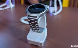 Moto Watch Review: Solid Fundamentals Without the Noise