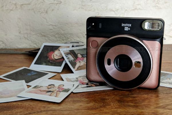 Fujifilm Instax Square SQ6 Instant camera Review