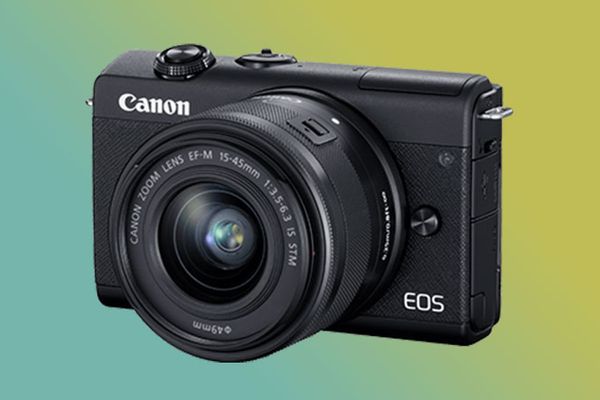 Canon EOS M200