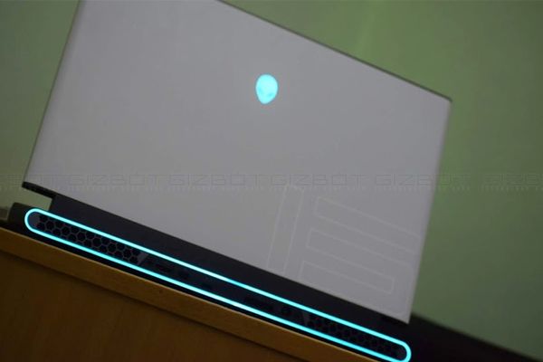 Alienware M15 r3 Review