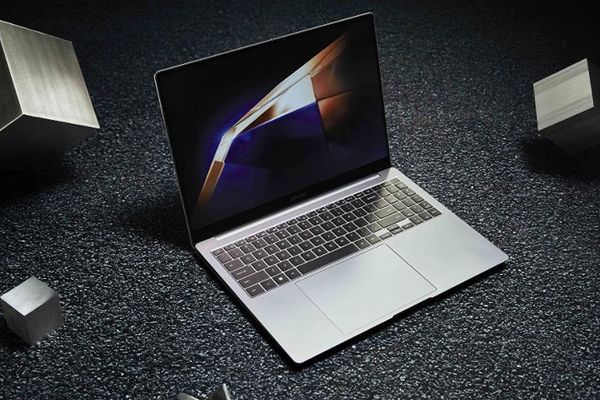 Samsung Galaxy Book4 Ultra