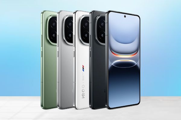 iQOO 13 Arriving on December 3 in India