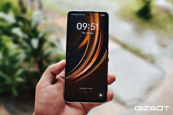 Realme 13 Plus Goes Official With 80W Charging and 50MP Camera