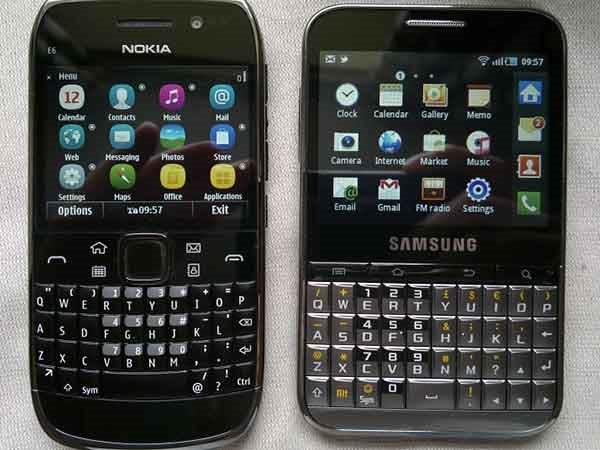 নকিয়া ই ফিফটি টু সনি ইরিক্সন ভাইভাজ প্রো (Nokia E52 Sony Ericsson Vivaz Pro)