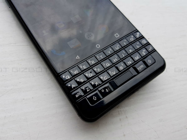 হার্ডওয়ার ও ডিসপ্লে