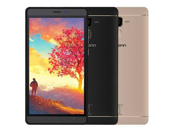 Karbonn Aura Note Play