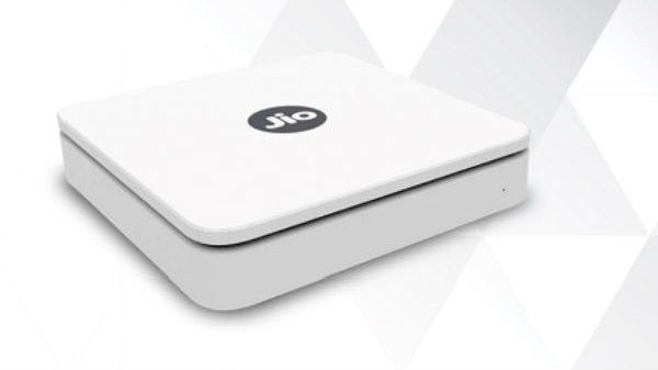 অবিশ্বাস্য কম দামে গৃহস্থের ব্রডব্যান্ড বাজারে থাবা বসাতে চলেছে রিলায়ে অবিশ্বাস্য কম দামে গৃহস্থের ব্রডব্যান্ড বাজারে থাবা বসাতে চলেছে রিলায়ে