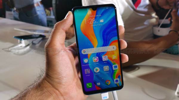 শিঘ্রই অ্যামাজনে বিক্রি শুরু হবে Huawei P30 Lite