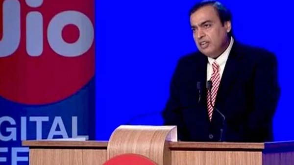 মাসে ৭০০ টাকায় ব্রডব্যান্ড কানেকশন দেবে জিও, ঘোষনা মুকেশ আম্বানির মাসে ৭০০ টাকায় ব্রডব্যান্ড কানেকশন দেবে জিও, ঘোষনা মুকেশ আম্বানির
