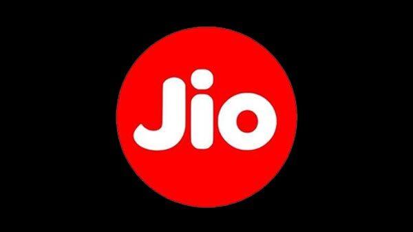 ৬০০ টাকার প্রিপেড প্ল্যানে কে এগিয়ে? ভোডাফফোন আইডিয়া না জিও? ৬০০ টাকার প্রিপেড প্ল্যানে কে এগিয়ে? ভোডাফফোন আইডিয়া না জিও?