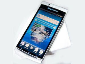 Sony Ericsson Txt, Xperia Ray & Xperia Active : New Launches