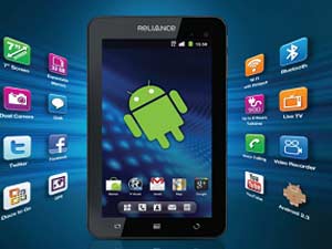 MSI Enjoy 7 Tablet Vs Reliance 3G Tab Head To Head Comparison