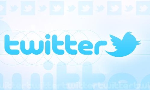 How to have multiple users operating a twitter account?