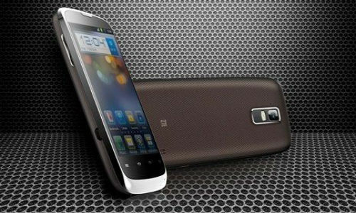 Two new phones from ZTE before MWC 2012