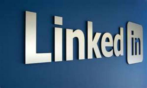 LinkedIn: Localized hiring solution for India