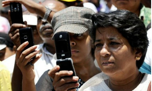 India has over 900 million mobile subscribers