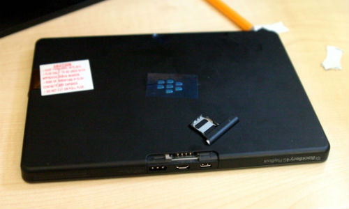 BlackBerry PlayBook with 4G images appear online