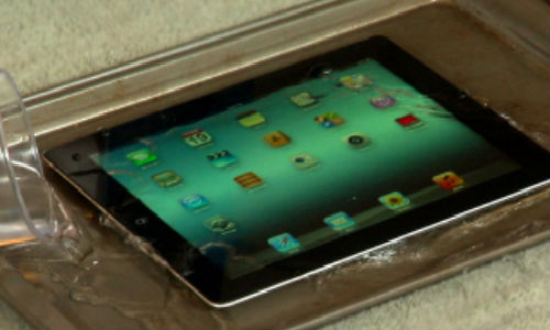 Apple new iPad torture test [Video]