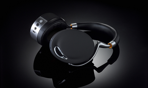 Parrot Zik Wireless headphones with free app for iOS