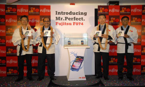 F-074: Tata Docomo and Fujitsu Unveiled Waterproof 3G Smartphone at Rs 21,900