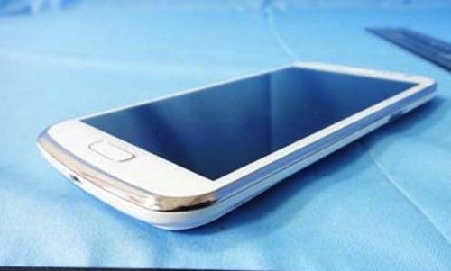 Samsung Galaxy Premier New Image Spotted Online: What Features to Expect?