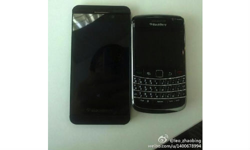 BlackBerry 10 L series smartphone leaked images