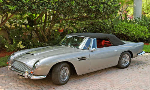 Aston Martin DB5 GoldFinger-1964