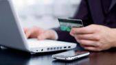ಆನ್‌ಲೈನ್‌ ಖರೀದಿಗೆ ಮೊಬೈಲ್‌ಗಿಂತ ಡೆಸ್ಕ್‌ಟಾಪ್‌ ಬೆಸ್ಟ್‌..! 