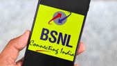 BSNLನ ಈ ಅಗ್ಗದ... BSNLನ ಈ ಅಗ್ಗದ ಪ್ಲ್ಯಾನಿನಲ್ಲಿ ಸಿಗುತ್ತೆ ಭರ್ಜರಿ ಪ್ರಯೋಜನ; ಡೇಟಾ ಎಷ್ಟು ಗೊತ್ತಾ?