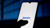 Zoom வீடியோ காலில் 20 பேர் முன்னிலையில் தந்தையைக் கொன்ற மகன்!