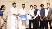 மாணவர்களே தயாரா?- கூகுள் மற்றும் பள்ளிக்கல்வித்துறை இடையே புரிந்துணர்வு ஒப்பந்தம் கையெழுத்து! மாணவர்களே தயாரா?- கூகுள் மற்றும் பள்ளிக்கல்வித்துறை இடையே புரிந்துணர்வு ஒப்பந்தம் கையெழுத்து!