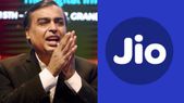 ஜியோவின் செம்ம பிளான்.. கம்மி பட்ஜெட்ல 1000 டிவி சேனல்கள்.. 15 ஓடிடி சந்தா.. வாய்ஸ் கால்கள்.. டேட்டா..