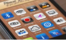 कैसे लगाएं आइफोन की स्‍क्रीन में शार्टकट