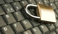 हैकरों ने 500 वेबसाइटों पर किया अपना कब्‍जा