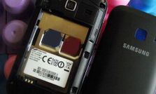 नोकिया आशा 305 ज्‍यादा बेहतर है या फिर सैमसंग का गैलेक्‍सी वाई ड्योस ?