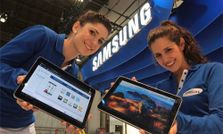 सैमसंग गैलेक्‍सी नोट 10.1 और माइक्रोमैक्‍स फनबुक प्रो में से कौन सा टैबलेट लेंगे आप?