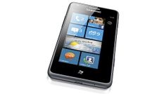 नोकिया ल्‍यूमिया 800 और सैमसंग ओमनिया एम में से कौन सा विंडो फोन बेहतर है?