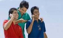 टॉप 5 कंपनियों के 5 बेहतरीन टैरिफ प्‍लान