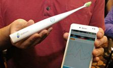 दुनियां का पहला टूटब्रश जो आपके स्‍मार्टफोन से रहेगा कनेक्‍ट