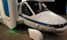 इलेक्‍ट्रिक मोटर और जेट फ्यूल की मदद से 880 किलोमीटर प्रति घंटा उड़ेगी कार