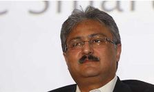 संजय कपूर बने माइक्रोमैक्स के नए चेयरमैन