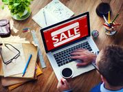 ऑनलाइन सेल! इसे सुनते क्या आपके दिमाग में भी आती हैं ये 8 चीजें!