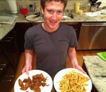 32 साल के हुए मार्क जुकरबर्ग, देखिए उनकी अनदेखी तसवीरें!