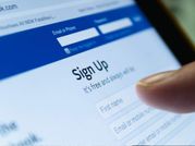 अगर करते हैं ऐसी हरकतें तो फेसबुक की गिरफ्त में हैं आप