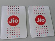 4जी स्मार्टफोन यूज़र्स मुफ्त में पाएं रिलायंस जियो सिम और इंटरनेट, जानिए कैसे!