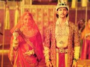 सोशल साइट पर इंडियन कपल्स करते हैं ये अजीबोगरीब हरकतें