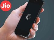 Jio यूजर्स को दोहरा झटका, कंपनी ने 4जी इंटरनेट स्पीड की स्लो