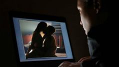 भारत में इंटरनेट सस्ता होने के बाद 75% बढ़ी पॉर्न व्यूअरशिप