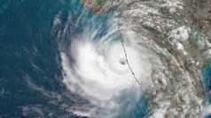 Cyclone Tauktae को ऑनलाइन मोबाइल पर ट्रैक कैसे करें?