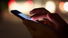 अगर आप भी है स्लो इंटरनेट स्पीड से परेशान, तो अपनाइए ये ट्रिक, मिलेगा 100% रिजल्ट!